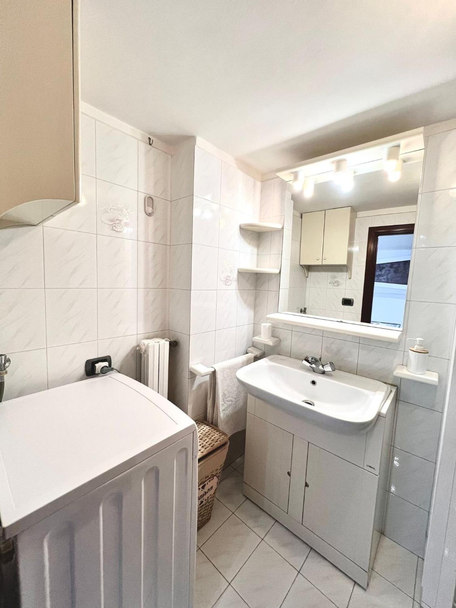 Torrione Apartment Джовінаццо Екстер'єр фото